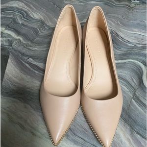 New WOB coach heels